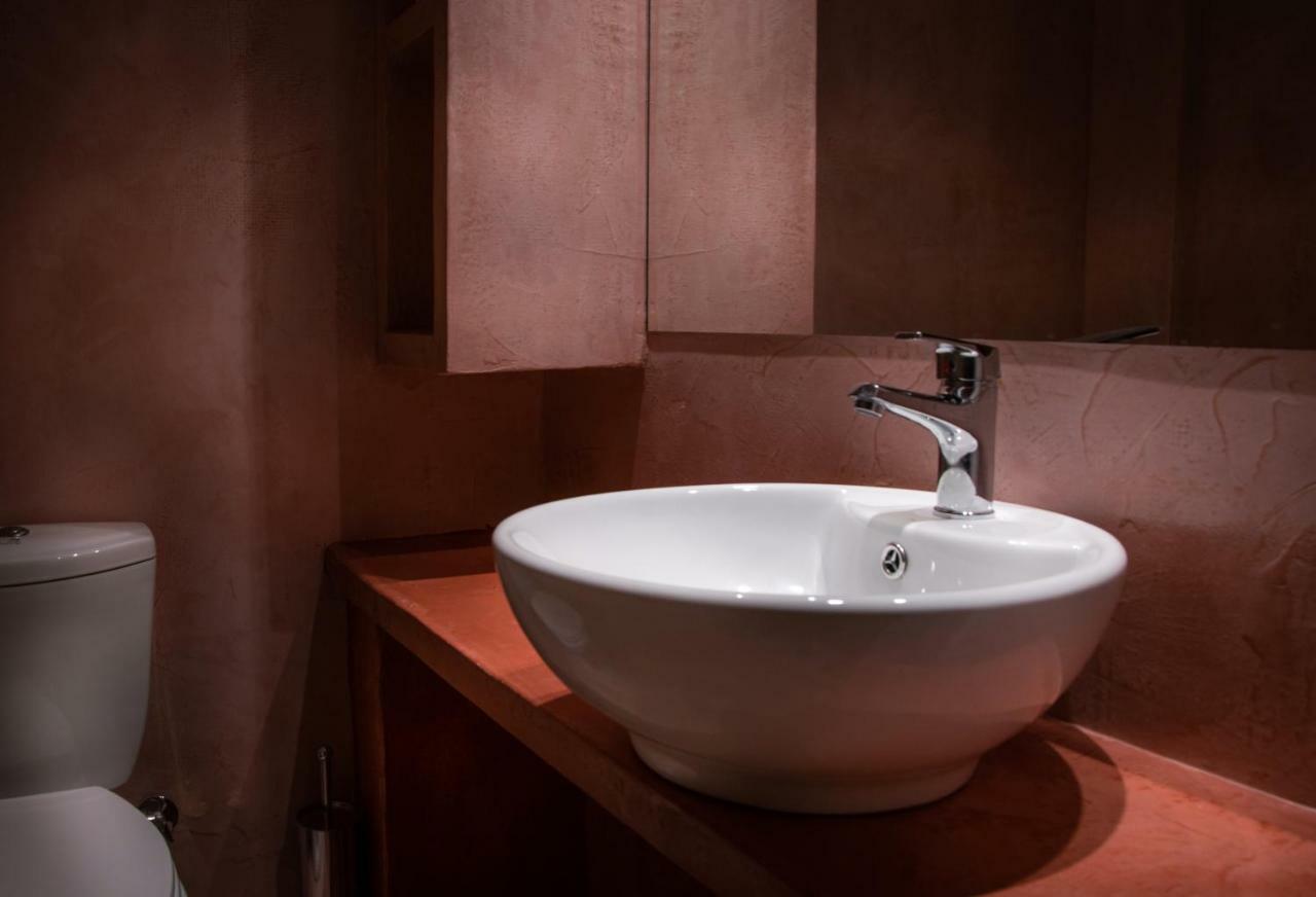 Galini Hotel Метоні Екстер'єр фото